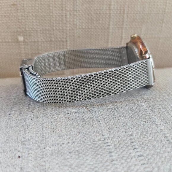 Skagen Denmark Women Wristwatch Silver/Gold Tone Bezel Analog Quartz Wrist Watch - Picture 6 of 12